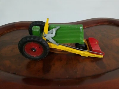 Trator agrícola verde alumínio vintage Slik Toys com carregador - Lansing Iowa. RARO. - Imagem 1 de 4
