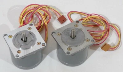 Lot Sanyo Denki 103-770-1540 & 103-770-1541 Step-Syn Stepping Motors DC 5.1V 1A - Image 1 of 4