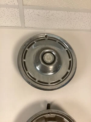 Dodge Charger Aspen (1408) 1976-1977 tapacubos cubierta de rueda de 14" de colección Foto 1 de 2