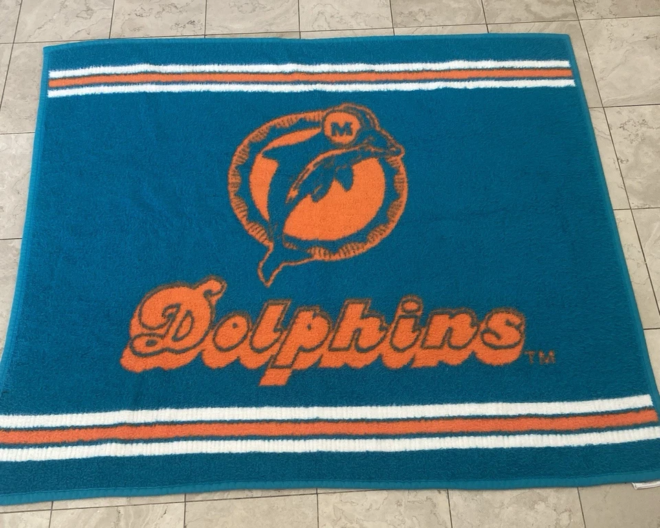 Manta Miami Dolphins NFL Color Azul y Naranja Talla 4x4 pies ¡Excelente Estado! Foto 1 de 1