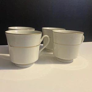 Juego de 4 tazas de té con patas Royal Majestic Fine China D'OR 8404 - Imagen 1 de 11