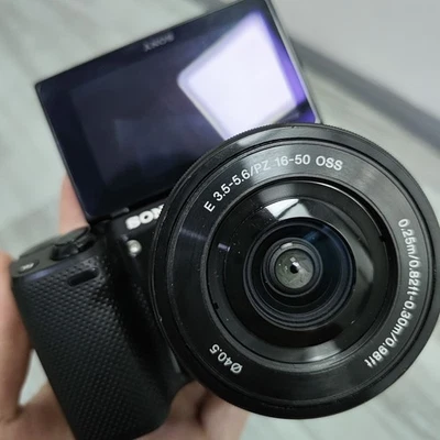 Sony NEX-5R 16.1 MP Mirrorless Digital Camera w/ 16-50mm oss Lens English Menu - Image 1 of 4
