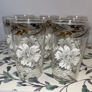 Vtg LOT OF 8 HAZEL ATLAS 5" WHITE AND GOLD FLORAL GLASSES RETRO Juice TUMBLERS - Picture 1 of 12