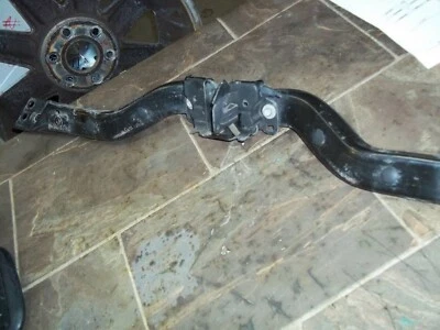 Jeep Patriot Compass 2007-2010 2,4 L barra de amarre superior capó pestillo liberación conjunto Foto 1 de 4