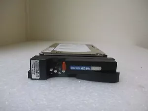 EMC AX4-5 146GB 15K SAS Hard Drive 005048785 AX-SS15-146 AX4-5F AX4-5i - Picture 1 of 4