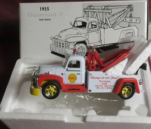 SHELL MOTORIST, 1/34 FIRST GEAR 1955 DIAMOND-T TOW TRUCK, NIB, 19-2025 - Picture 1 of 2