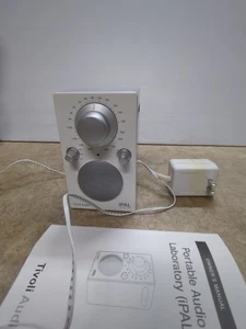 Laboratorio audio portatile Tivoli Audio iPAL. Alimentatore originale Henry Kloss EXC - Foto 1 di 8