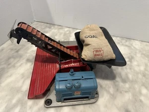 Lionel O Gauge 397 Coal Loader For Parts - Picture 1 of 8