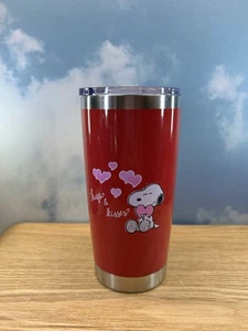 Taza de viaje con tapa Peanuts Snoopy “Hugs & Kisses” 16 OZ Corazones San Valentín Rojo - Imagen 1 de 6