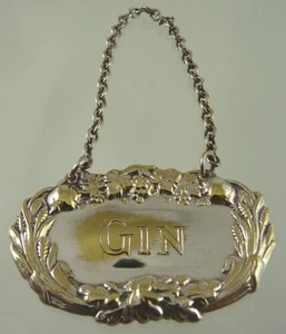 GIN con ETICHETTA DECANTER BORDO UVA, FOGLIA E GRANO DI SCONOSCIUTO - Foto 1 di 3