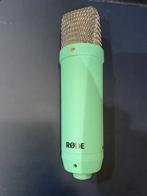 Rode NT1 Signature Series Condenser Microphone Green NEW - Image 1 of 4