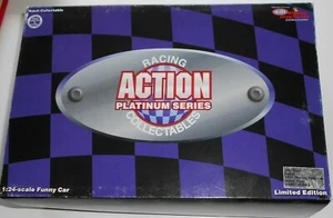 NEW IN BOX LIMITED EDITION 1/24 JOHN FORCE CASTROL 1997 MUSTANG CAR KIT Tag79.95 - Picture 1 of 2