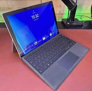 Microsoft Surface Pro 7 | i5-1035G4 | 3.70 GHz | 8GB RAM | 128GB SSD - Zdjęcie 1 z 15