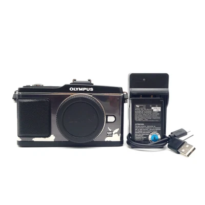 Olympus E-P2 Pen 12.3MP Digital Camera - Black (Body Only) #502 - Image 1 of 4