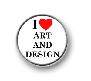 ME ENCANTA / CORAZÓN ARTE Y DISEÑO 1"" 25 mm botón de pin / insignia / escuela / geek / nerd - Imagen 1 de 1