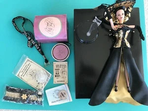 BAMBOLA TULSA BARBIE IN THE OLD WEST CONVENTION 2000 - SCATOLA E ACCESSORI - COME NUOVA! - Foto 1 di 9