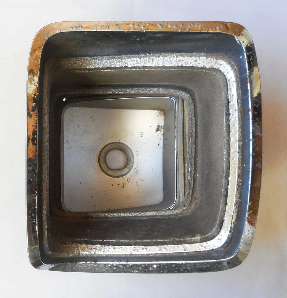 PLYMOUTH GTX 1969 bisel de luz trasera original Mopar Foto 1 de 4