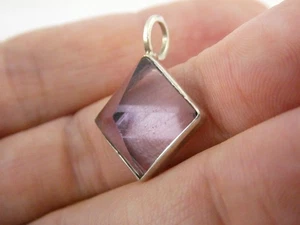 Vintage unmarkiert Sterlingsilber facettierter Amethyst Edelstein Anhänger 2,6 g 1 Zoll lang - Bild 1 von 18
