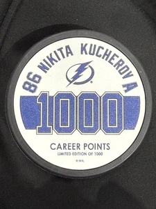 Nikita Kucherov Tampa Bay Lightning Limited Edition 1000 Career Points Puck - Bild 1 von 3