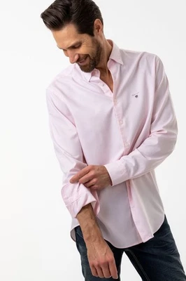 Camisa Oxford con botones GANT rosa cebada preparación tecnológica para hombre 3005130 talla M Foto 1 de 2