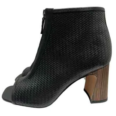 BOTAS DE TORNOZELO DE COURO PRETO ABERTO PEEP TOE PRONTAS PARA SANTUÁRIO TAMANHO 8 NOVAS! - Imagem 1 de 4