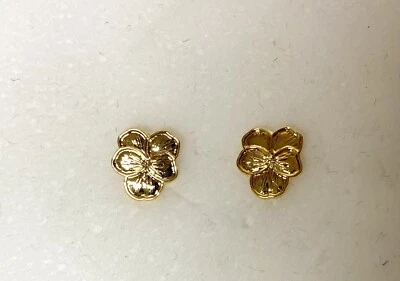 48x Gold Plate Pansy Flower Post earrings, stud- surgical steel post - Image 1 of 3