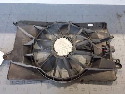 Chrysler 200 2015-2017 conjunto de ventilador de radiador motor Foto 1 de 4