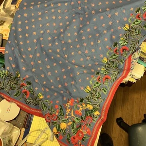 Williams-Sonoma cloth Tablecloth French Provence Country Blue Red Green 70 X 90 - Picture 1 of 6