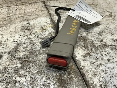 Fivela de cinto de segurança dianteira esquerda do lado do motorista Dodge Durango 2011-2014 - Imagem 1 de 2