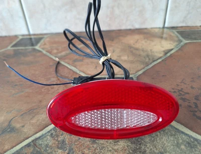 07 Cadillac Escalade Left Front Driver Door Panel Courtesy Light Lamp 08 09 10 - Image 1 of 4