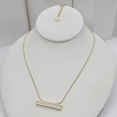 Colar Kendra Scott "Leanor Bar" barra de pedra lua dourada 18"" com extensor - Imagem 1 de 4