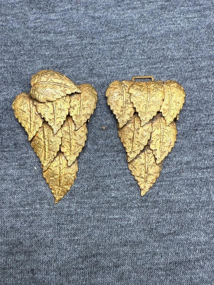 Vintage Leaf Buckle Victorian Sash Gold Tone - Image 1 of 4