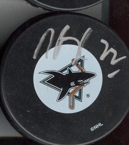 DAN BOYLE SAN JOSE SHARKS SIGNED PUCK w/ COA - Picture 1 of 1