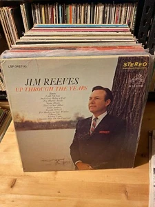 Jim Reeves – Up Through The Years Vintage 33RPM VG+ AB45 - Picture 1 of 2