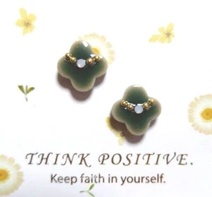 Accessory Japanese(ceramics, glass accessories (earrings)-36   Japanese USED - Picture 1 of 3