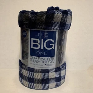 THE BIG ONE-Plush Throw-Oversized 5' X 6' - Navy Plaid - Picture 1 of 8