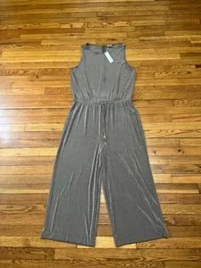 Tuta Chicos Travelers cravatta vita tortora donna taglia 2 US Large nuova con etichette $109,00 - Foto 1 di 5