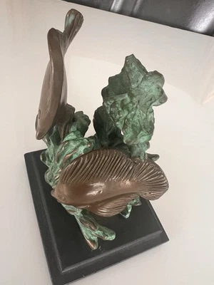 Escultura Cold Agra bronce Cora Lei arrecife y pez Hawaii estatuilla hecha a mano Foto 1 de 4