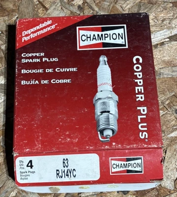 (QTY 4) Champion RJ14YC / 63 COPPER PLUS Spark Plug Replaces 41-833 - Image 1 of 2