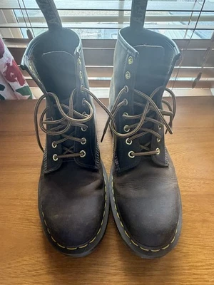 Botas de Cuero Dr. Martens Marrón 11822 EE. UU. Para Hombre Talla 10 M. Impecables Foto 1 de 4