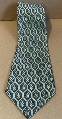 Gravata de acetato geométrica floral cinza rhodia vintage França década de 1960 década de 1970’s - Imagem 1 de 4