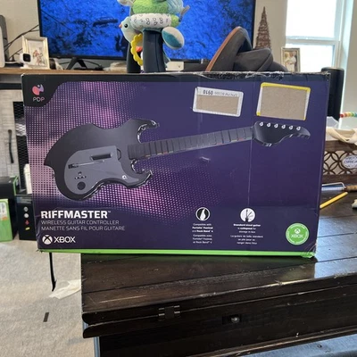 PDP RIFFMASTER Wireless Guitar Controller for Xbox Series X|S, Xbox One, Windows - Image 1 of 3
