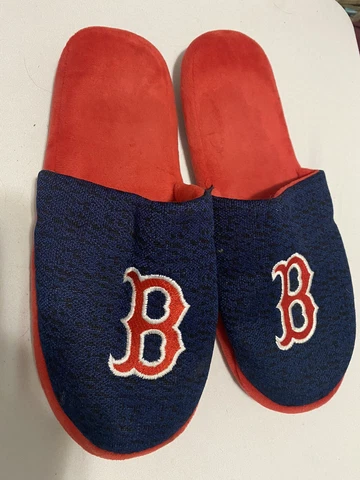 Boston Red Sox Slippers. Brand New. Large 11-12 Cover