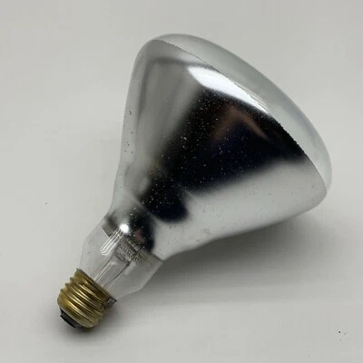 (4-Pack) Sylvania 300BR/SP 300-Watt R40 Spotlight Spot Lamp Light Bulb 300W 120V - Image 1 of 4