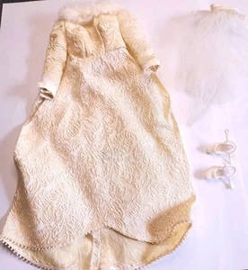 Vtg 1969 Barbie Winter Wedding #1880 Bridal Outfit Brocade Dress & Veil & Shoes - Picture 1 of 9