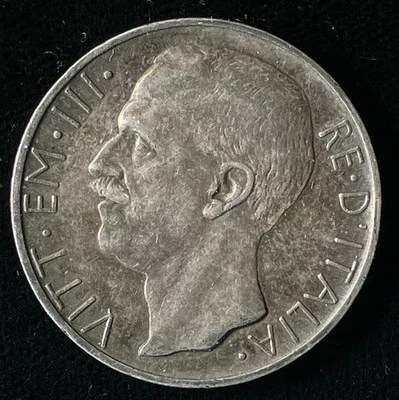 1927 Italy Silver 10 Lire, King Vittorio Emanuelle III - Image 1 of 2