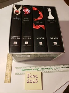 Twilight Saga 4 Bücher Box Set Erstausgabe 2008 Hardcover von Stephenie Meyer - Bild 1 von 23