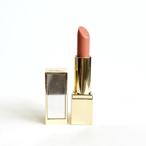 Lápiz labial Estee Lauder Pure Color Envy Sculpting 184 Knockout Nude tamaño completo 3,5 g - Imagen 1 de 4