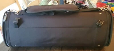 BOLSA DE ROPA ENROLLABLE Skyroll Travel 24" tubo con correa acolchada Foto 1 de 4