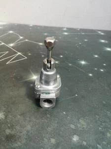 Manual air switch vintage lorry, truck, bus - Picture 1 of 5